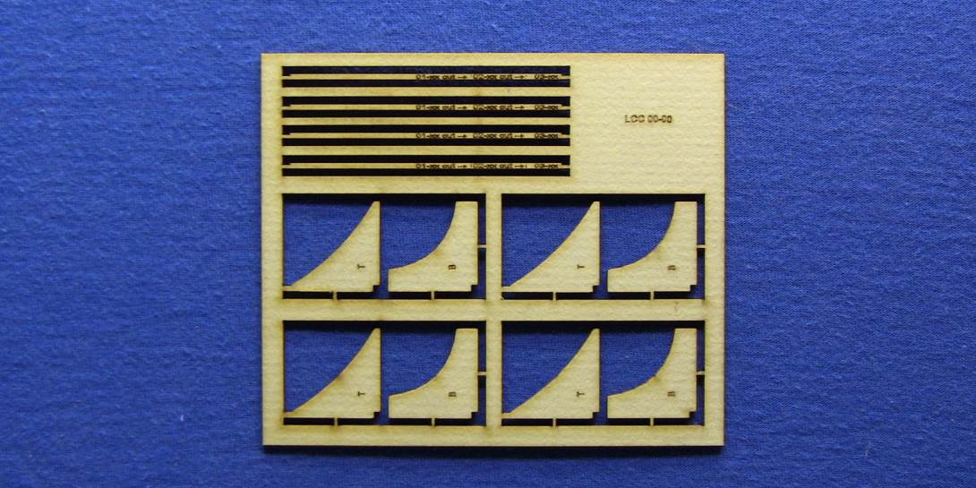 LCC 00-00 OO gauge kit of 4 corner supports Corner support kit. Kit contains parts for four corners.
